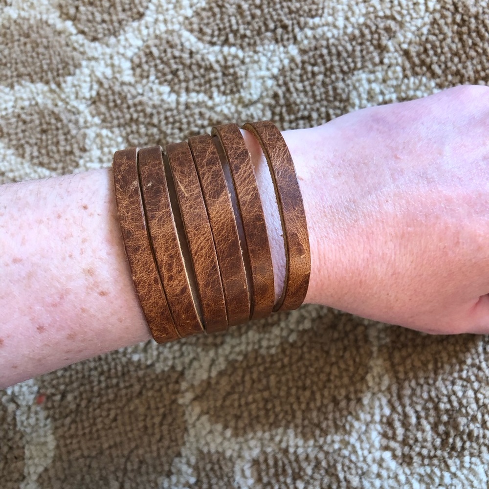 Leather bracelet